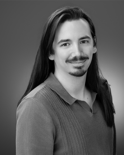 Logan Cockrell, Apple Authorize Technician